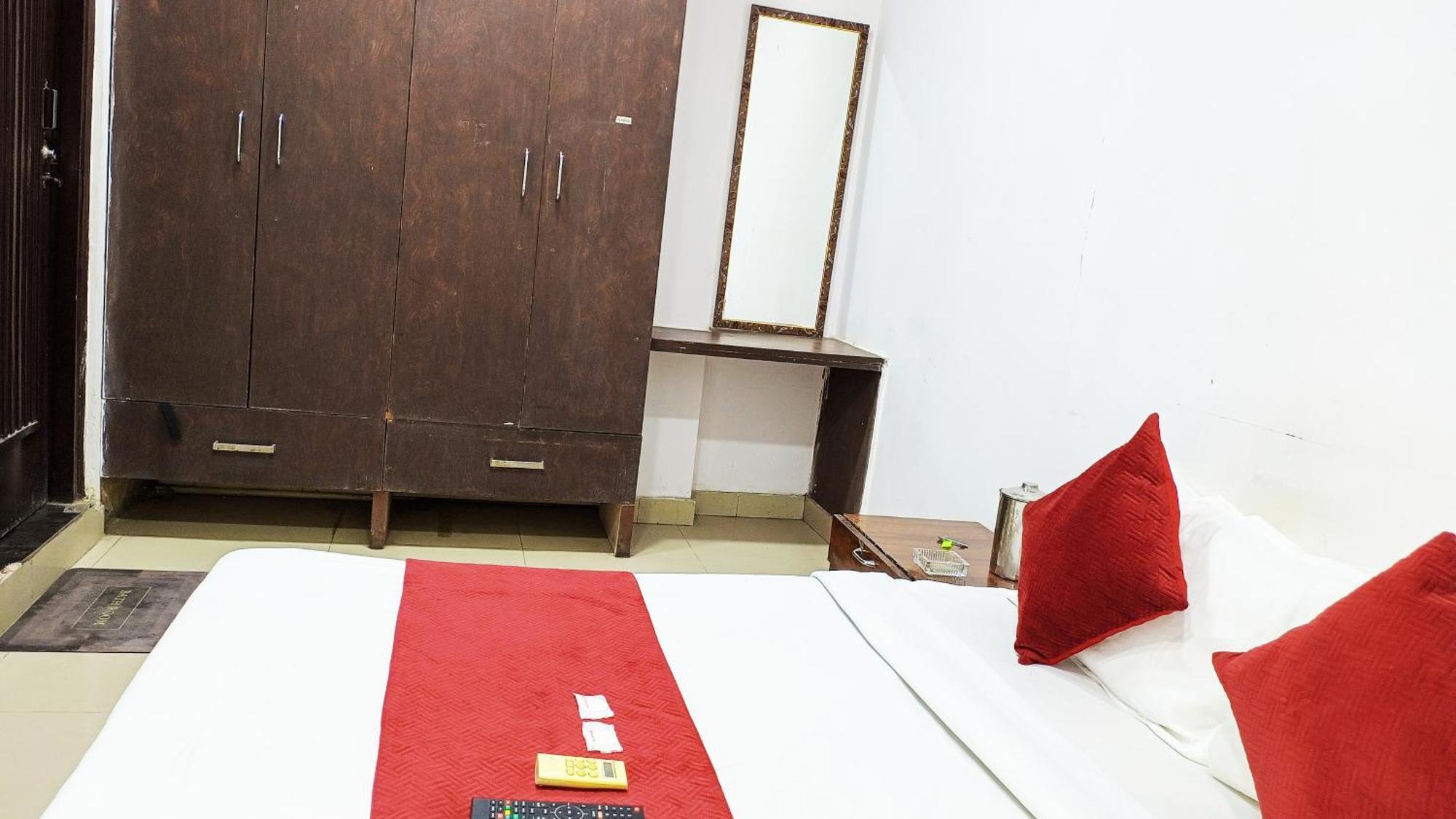 Hotel Maharaja Inn - Lajpat Nagar I 뉴델리 외부 사진