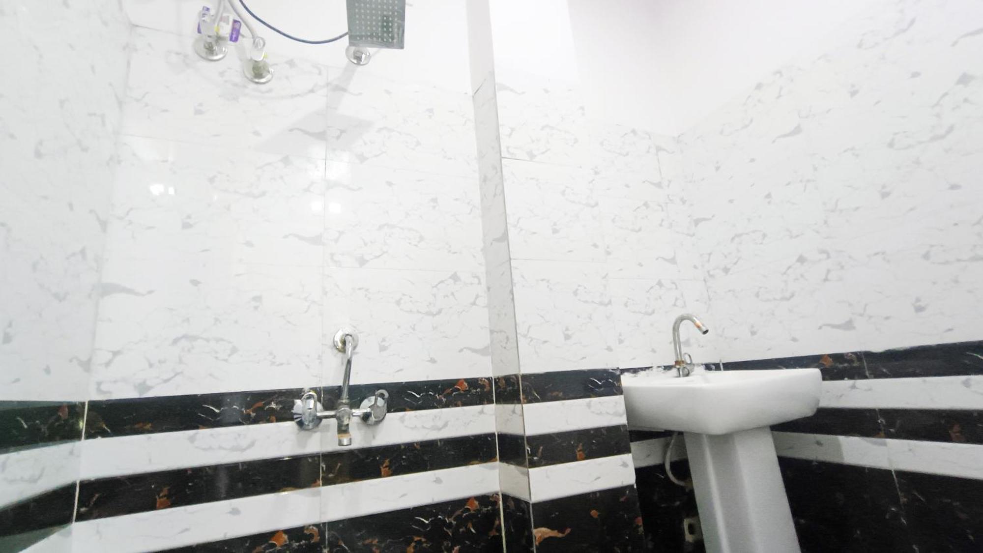 Hotel Maharaja Inn - Lajpat Nagar I 뉴델리 외부 사진